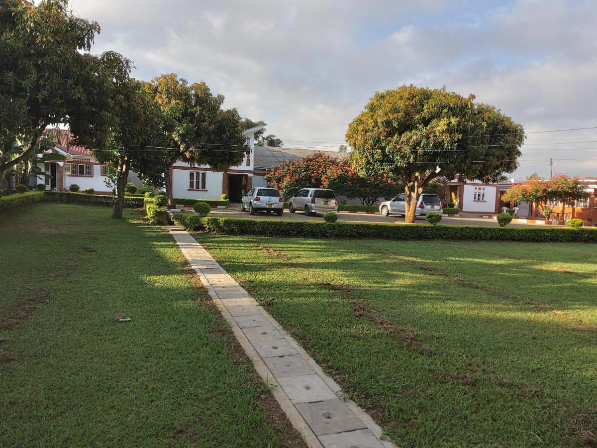 Lucia Villas Mbale Exteriér fotografie