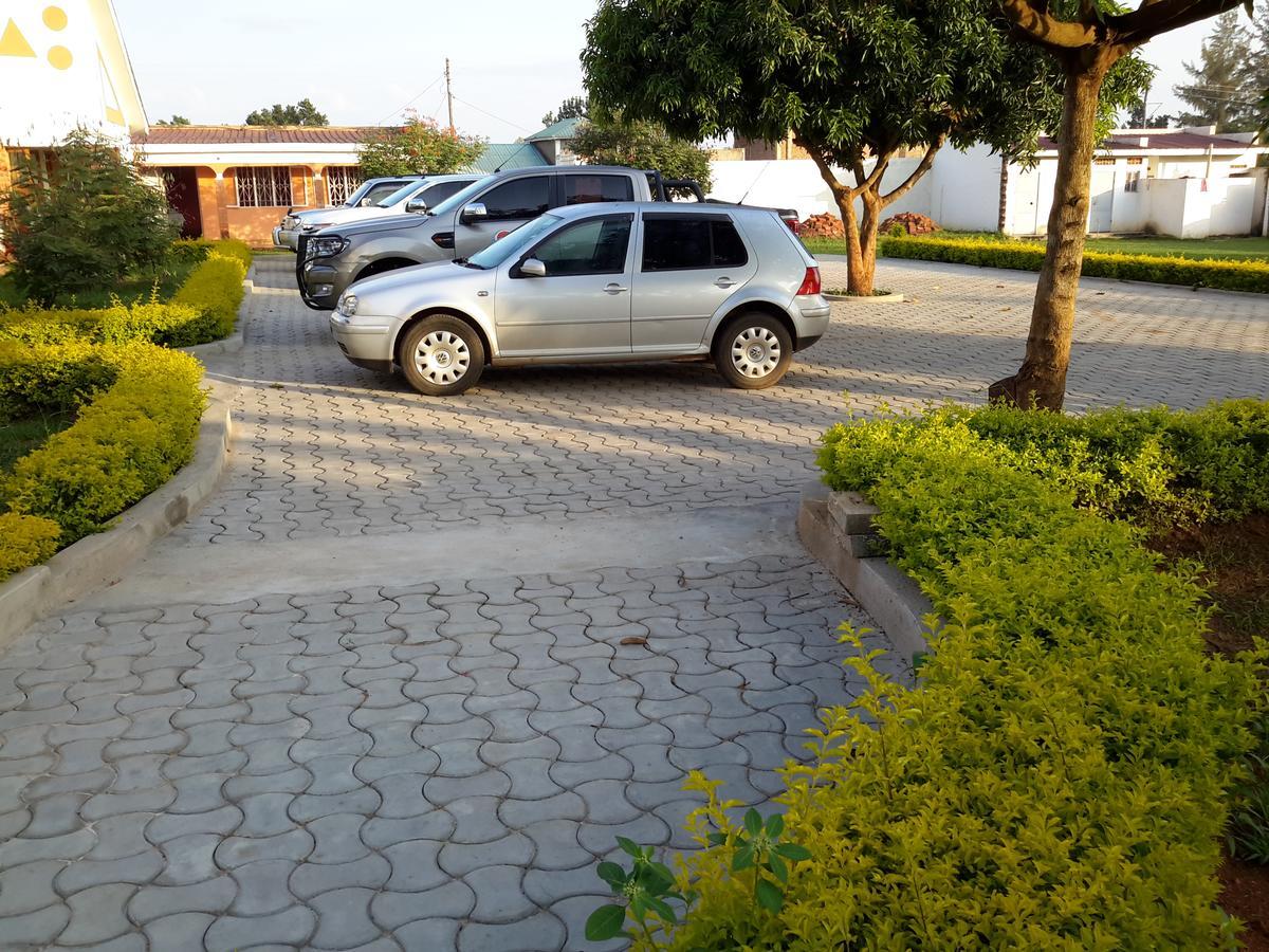 Lucia Villas Mbale Exteriér fotografie
