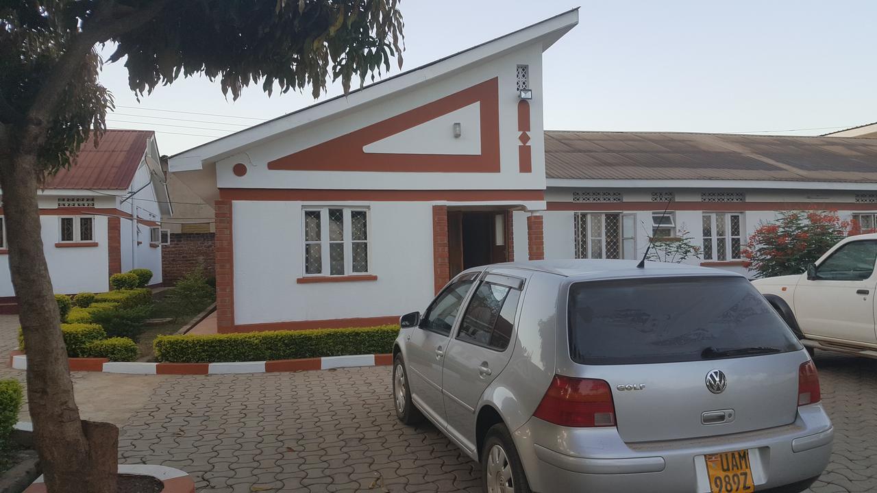 Lucia Villas Mbale Exteriér fotografie